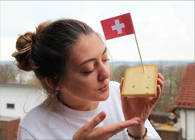 schweizer-chaellerhocker